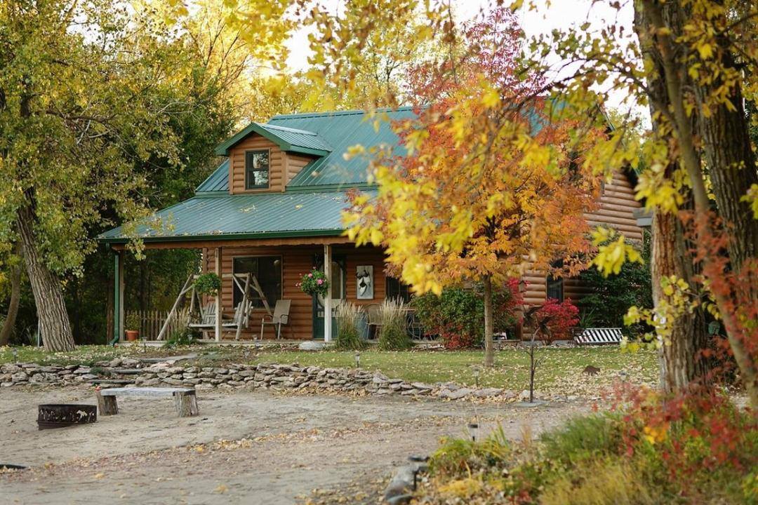 Crane Cabin